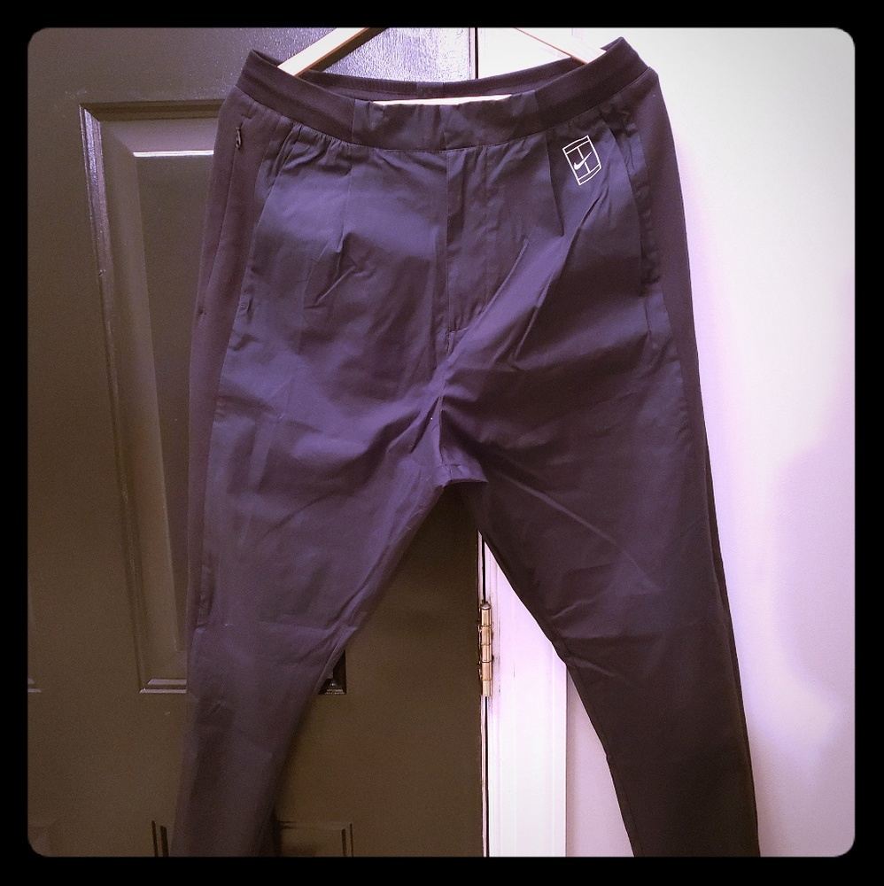 nike tapered pants